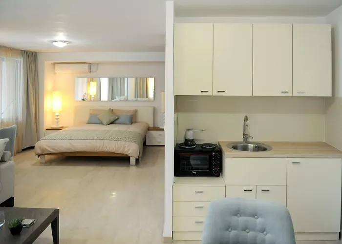 Greecerent - Elegant Center